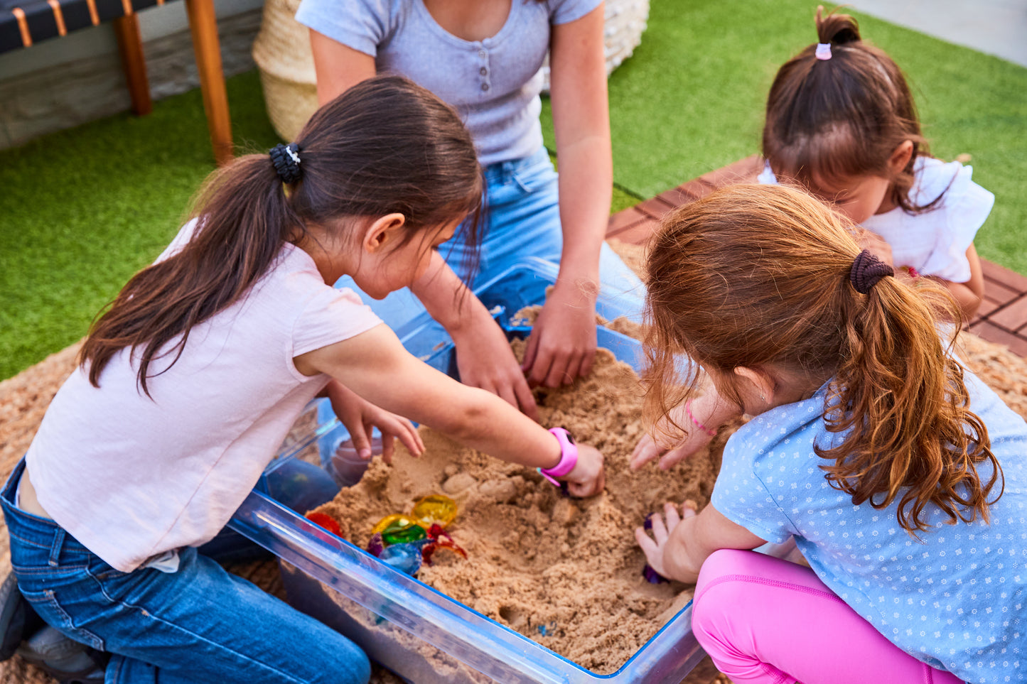 Shopedx UK - Fun and Learning Embrace Outdoor Play with Edx Education - Edx Education Play Blog