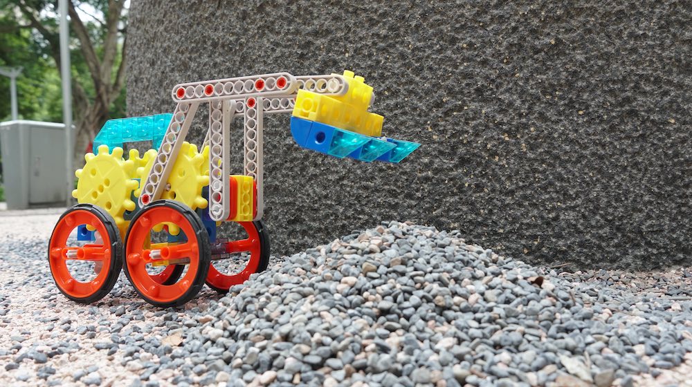 Shopedx UK - Building Bright Futures Exploring STEAM Learning with Edx Education - Edx Education Play Blog