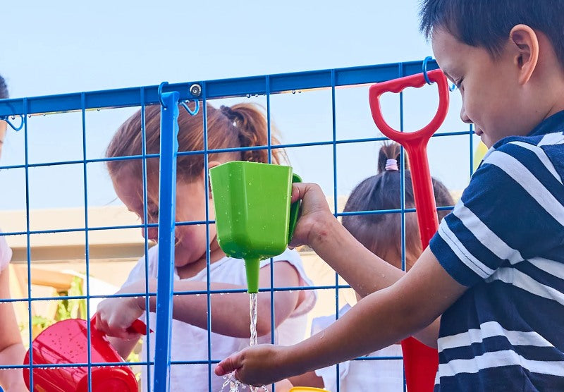 Edx Education - Shopedx UK – Water Play Funnel – 66314 – Product Lifestyle Image