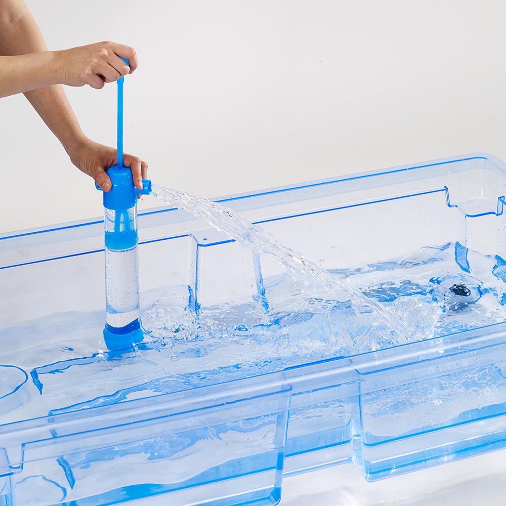 Edx Education - Shopedx UK – Water Pump – EDX66325 – Product Lifestyle Image